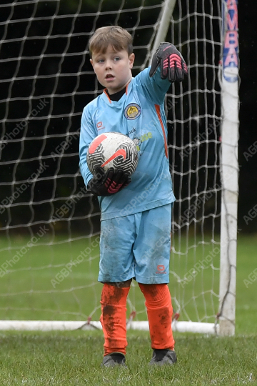 Astley & Buckshaw Juniors White vs Penwortham St Teresa's FC Black, Under 8, Football, Penwortham, UK - 20 Sep 2025