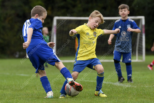 Astley & Buckshaw Juniors White vs Penwortham St Teresa's FC Black, Under 8, Football, Penwortham, UK - 20 Sep 2025