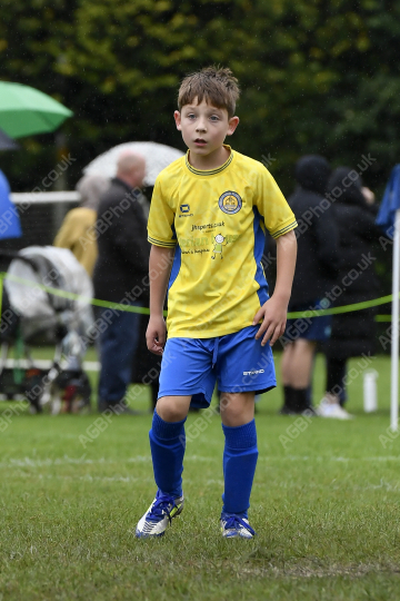 Astley & Buckshaw Juniors White vs Penwortham St Teresa's FC Black, Under 8, Football, Penwortham, UK - 20 Sep 2025