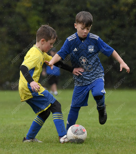 Astley & Buckshaw Juniors White vs Penwortham St Teresa's FC Black, Under 8, Football, Penwortham, UK - 20 Sep 2025