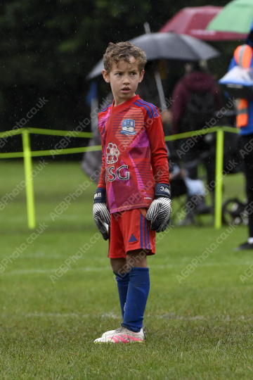 Astley & Buckshaw Juniors White vs Penwortham St Teresa's FC Black, Under 8, Football, Penwortham, UK - 20 Sep 2025
