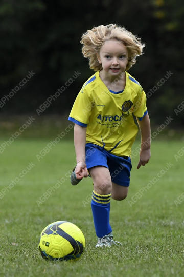 Penwortham St Teresa's FC Black vs Cadley FC Orange, Under 7, Football, Penwortham, UK - 18 Oct 2025