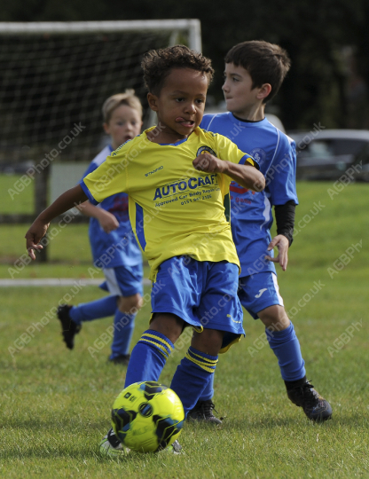 Penwortham St Teresa's FC Blue vs Bamber Bridge United Blue, Under 7, Football, Penwortham, UK - 13 Sep 2025