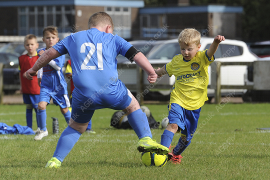 Penwortham St Teresa's FC Blue vs Bamber Bridge United Blue, Under 7, Football, Penwortham, UK - 13 Sep 2025