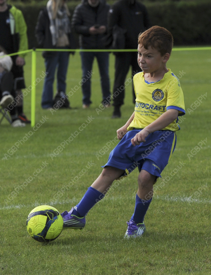 Penwortham St Teresa's FC Blue vs Bamber Bridge United Blue, Under 7, Football, Penwortham, UK - 13 Sep 2025