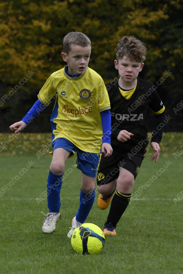 Penwortham St Teresa's FC Red vs Springfields Black, Under 8, Football, Penwortham, UK - 18 Oct 2025