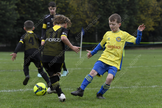 Penwortham St Teresa's FC Red vs Springfields Black, Under 8, Football, Penwortham, UK - 18 Oct 2025