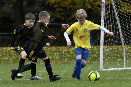 Penwortham St Teresa's FC Red vs Springfields Black, Under 8, Football, Penwortham, UK - 18 Oct 2025