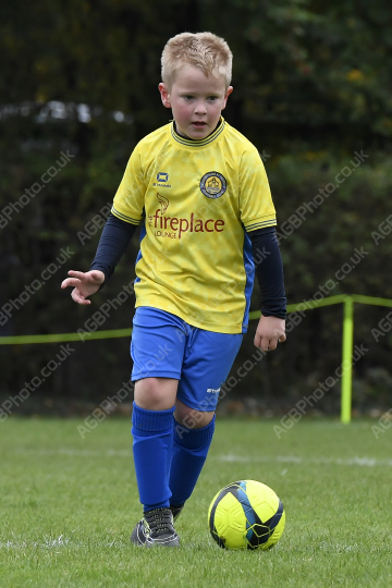 Penwortham St Teresa's FC Red vs Springfields Black, Under 8, Football, Penwortham, UK - 18 Oct 2025