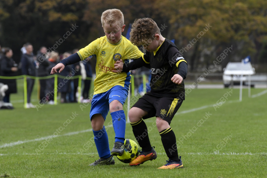 Penwortham St Teresa's FC Red vs Springfields Black, Under 8, Football, Penwortham, UK - 18 Oct 2025