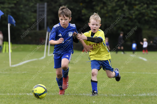 Penwortham St Teresa's FC White vs Astley & Buckshaw Juniors Blue, Under 7, Football, Penwortham, UK - 27 Sep 2025