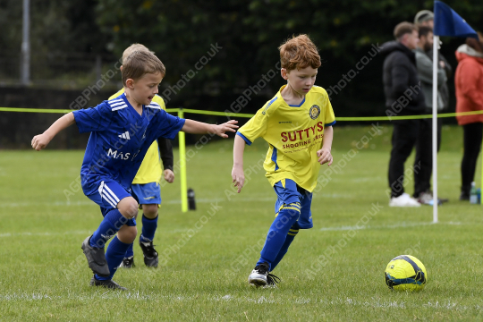 Penwortham St Teresa's FC White vs Astley & Buckshaw Juniors Blue, Under 7, Football, Penwortham, UK - 27 Sep 2025