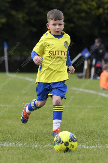 Penwortham St Teresa's FC White vs Astley & Buckshaw Juniors Blue, Under 7, Football, Penwortham, UK - 27 Sep 2025