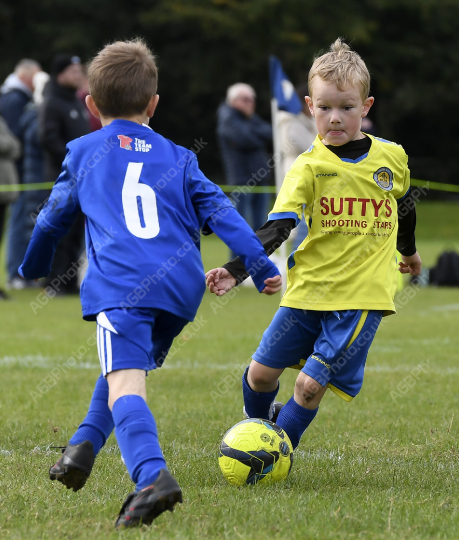 Penwortham St Teresa's FC White vs Astley & Buckshaw Juniors Blue, Under 7, Football, Penwortham, UK - 27 Sep 2025