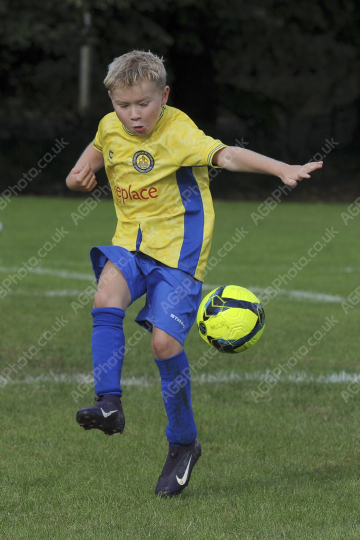Sir Tom Finney FC Blue vs Penwortham St Teresa's FC Blue, Under 8, Football, Penwortham, UK - 13 Sep 2025