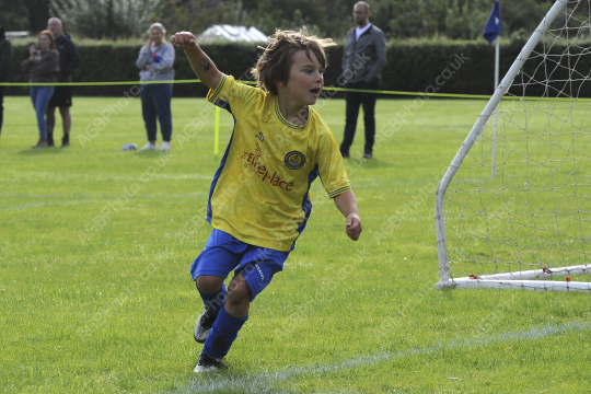 Sir Tom Finney FC Blue vs Penwortham St Teresa's FC Blue, Under 8, Football, Penwortham, UK - 13 Sep 2025