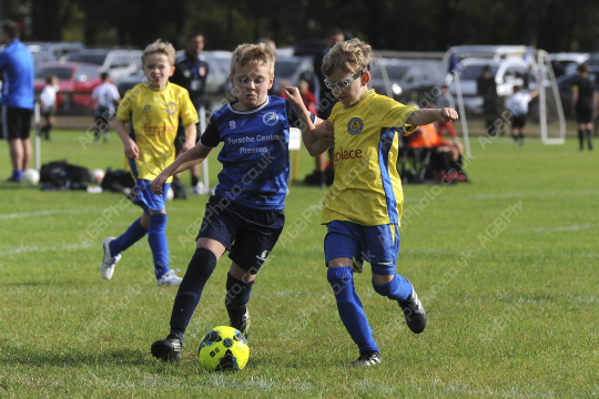 Sir Tom Finney FC Blue vs Penwortham St Teresa's FC Blue, Under 8, Football, Penwortham, UK - 13 Sep 2025