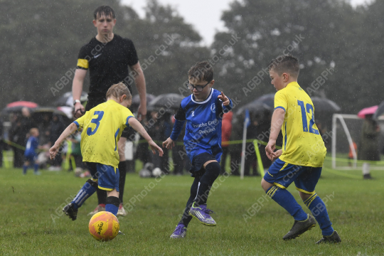 Sir Tom Finney FC Blue vs Penwortham St Teresa's FC White, Under 7, Football, Penwortham, UK - 20 Sep 2025