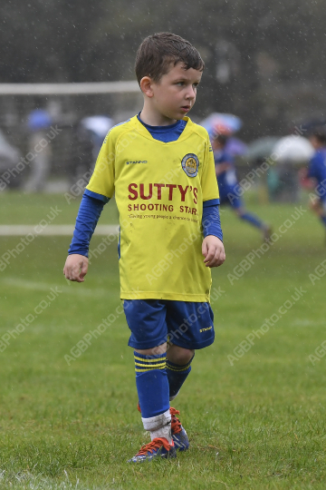 Sir Tom Finney FC Blue vs Penwortham St Teresa's FC White, Under 7, Football, Penwortham, UK - 20 Sep 2025
