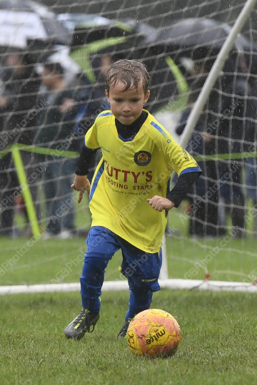 Sir Tom Finney FC Blue vs Penwortham St Teresa's FC White, Under 7, Football, Penwortham, UK - 20 Sep 2025